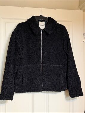 Vuori Lou Fill-Zip Black Sherpa Jacket